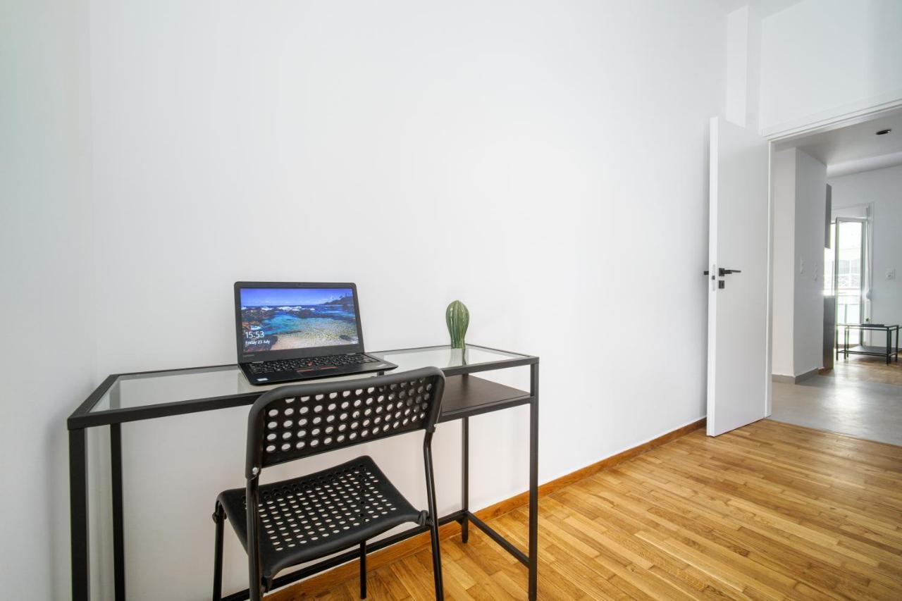 Majestic Flat With Huge Terrace In The City Center Athens Exterior photo