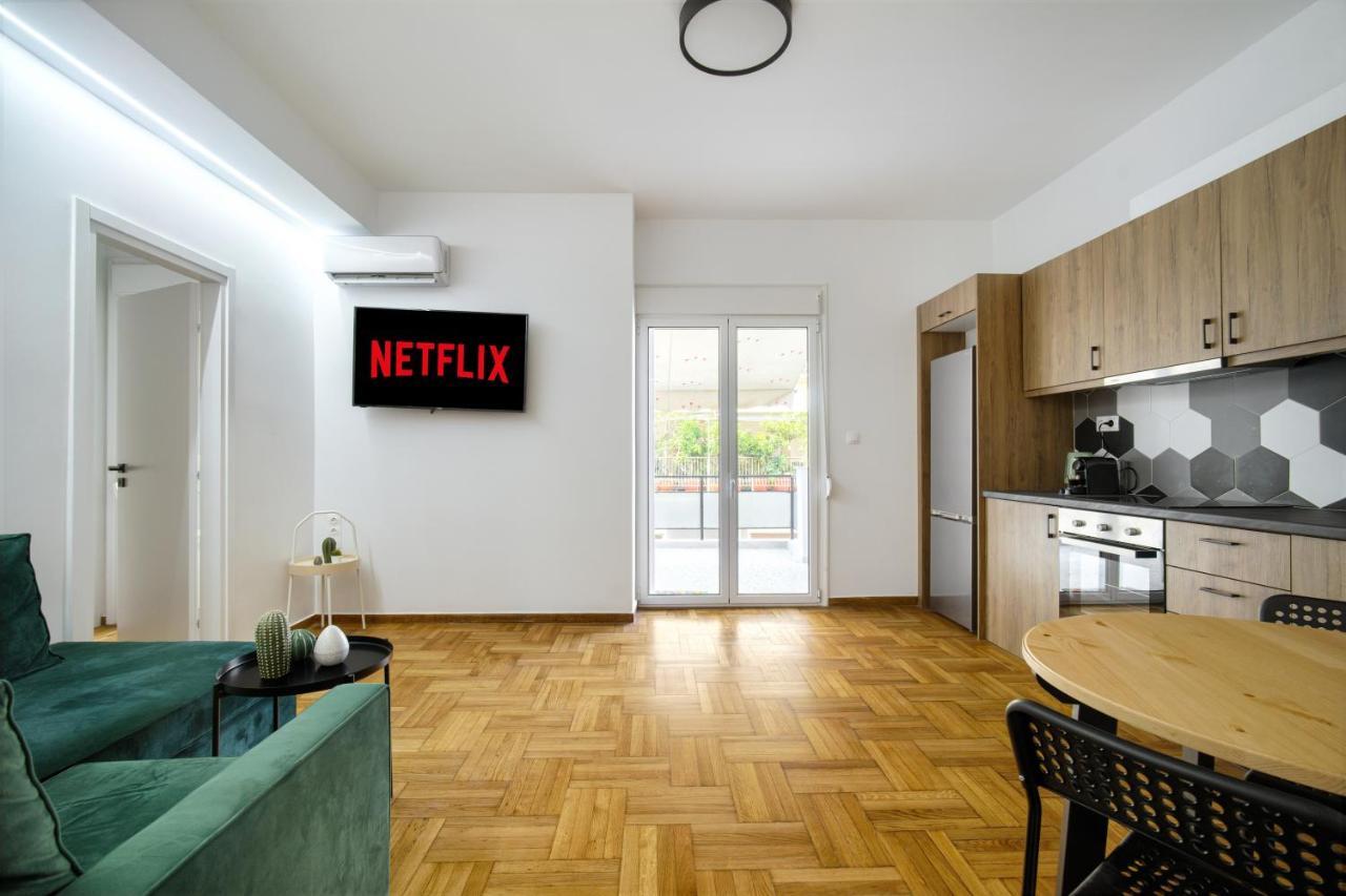 Majestic Flat With Huge Terrace In The City Center Athens Exterior photo