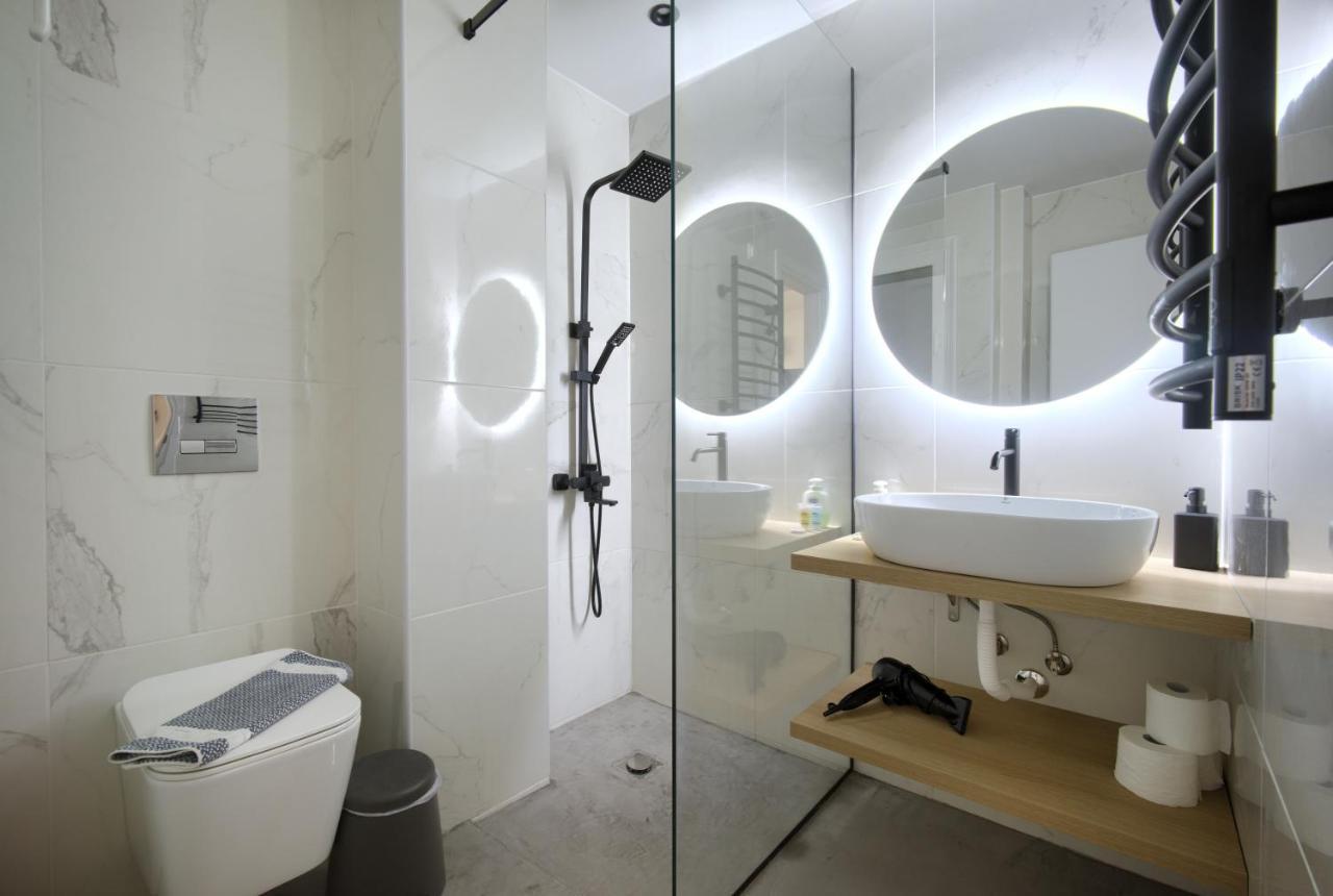 Majestic Flat With Huge Terrace In The City Center Athens Exterior photo