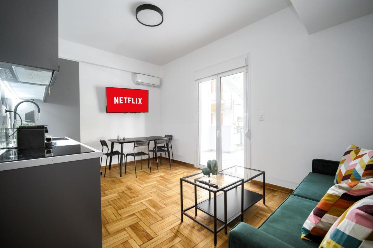 Majestic Flat With Huge Terrace In The City Center Athens Exterior photo